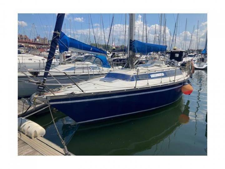 DUFOUR 31