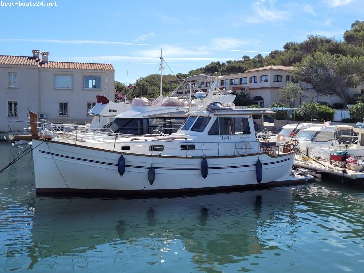 MENORQUIN MENORQUIN 120