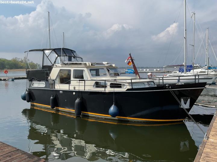 1000 GSAK NL STAHLBOOT